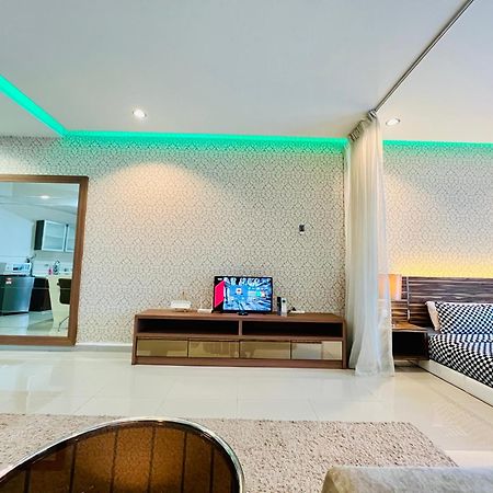 Regalia Suites&Residence studio Apartment by Enjoy your stay Kuala Lumpur Extérieur photo