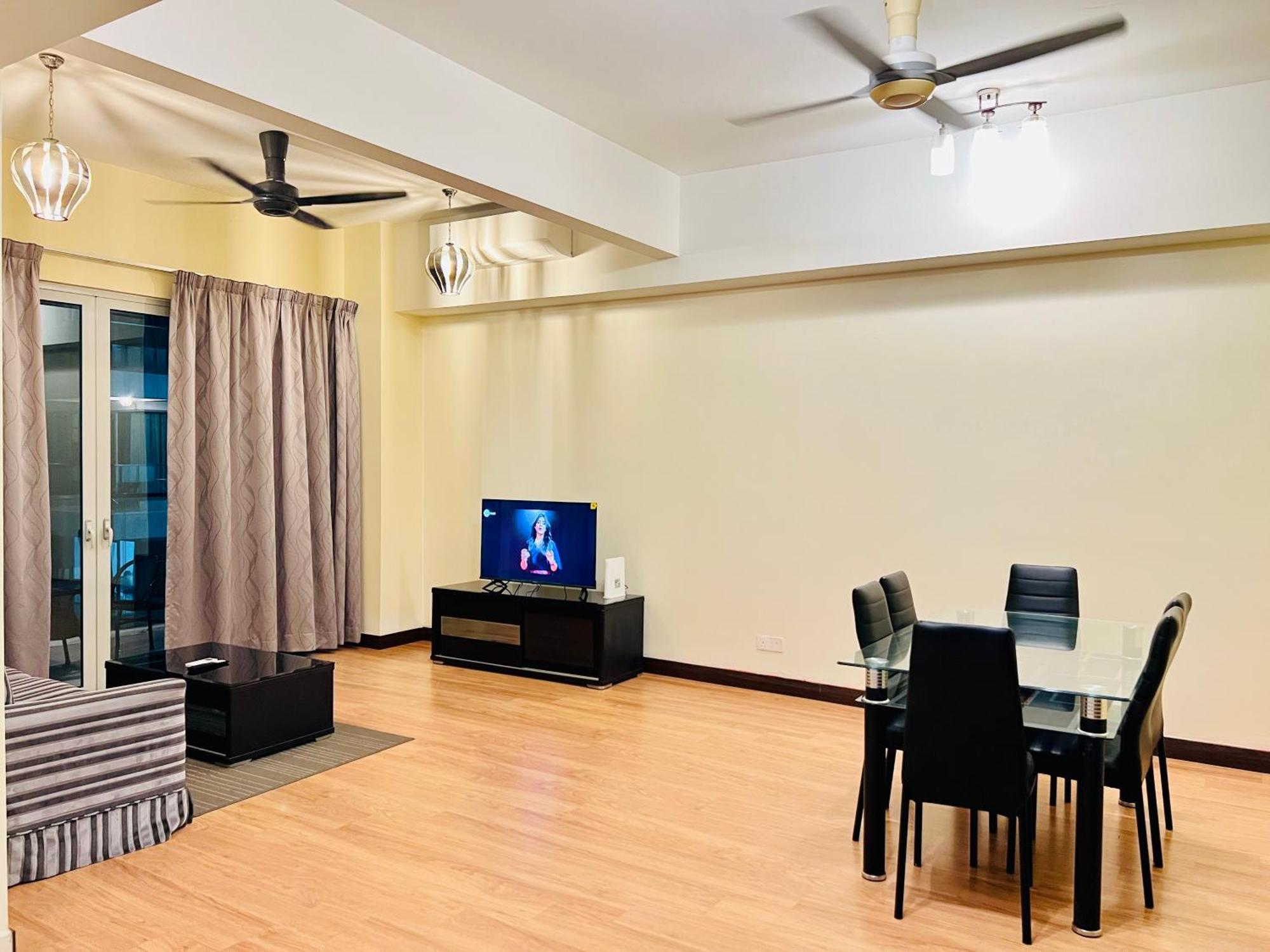 Regalia Suites&Residence studio Apartment by Enjoy your stay Kuala Lumpur Extérieur photo
