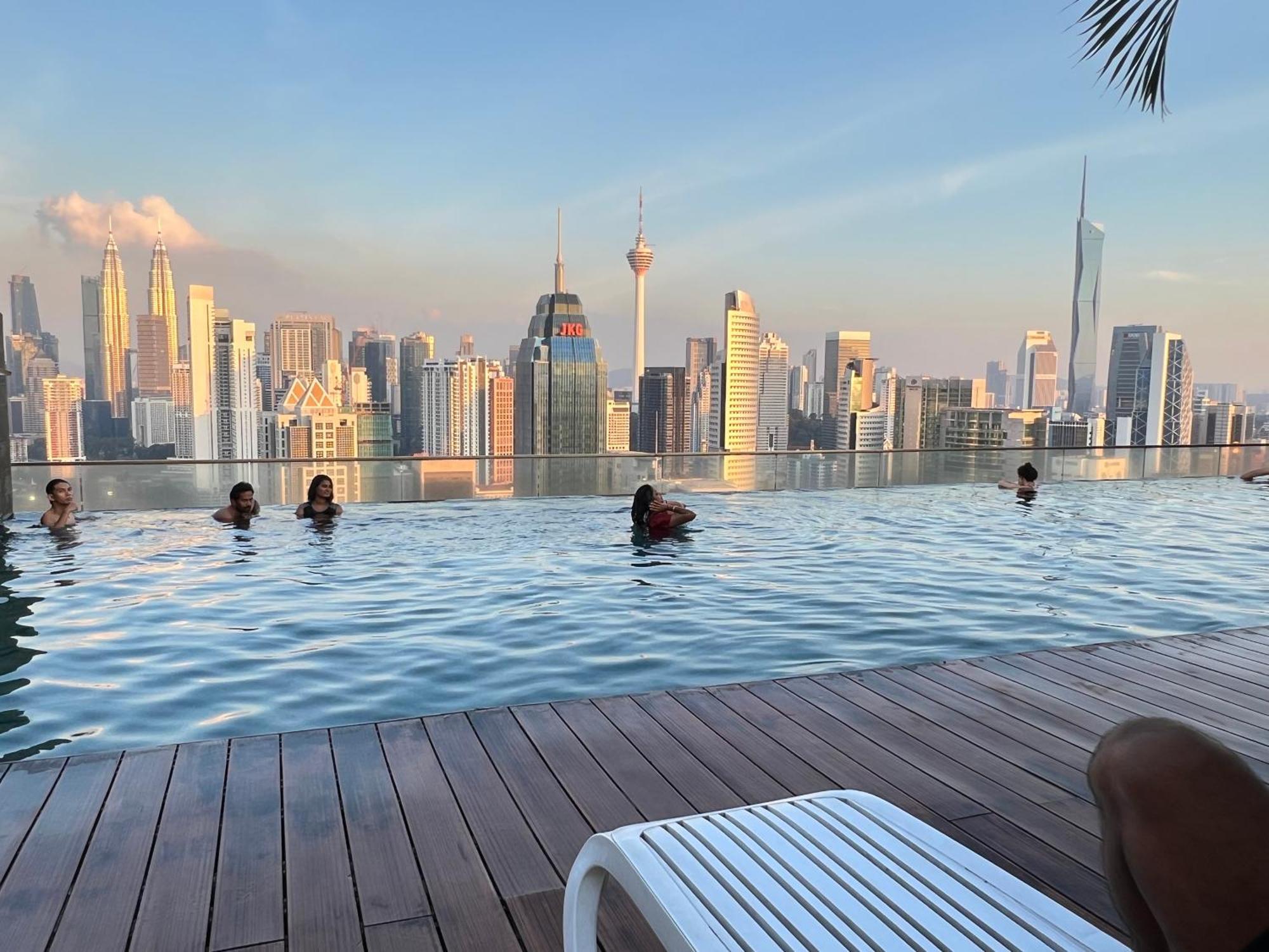 Regalia Suites&Residence studio Apartment by Enjoy your stay Kuala Lumpur Extérieur photo