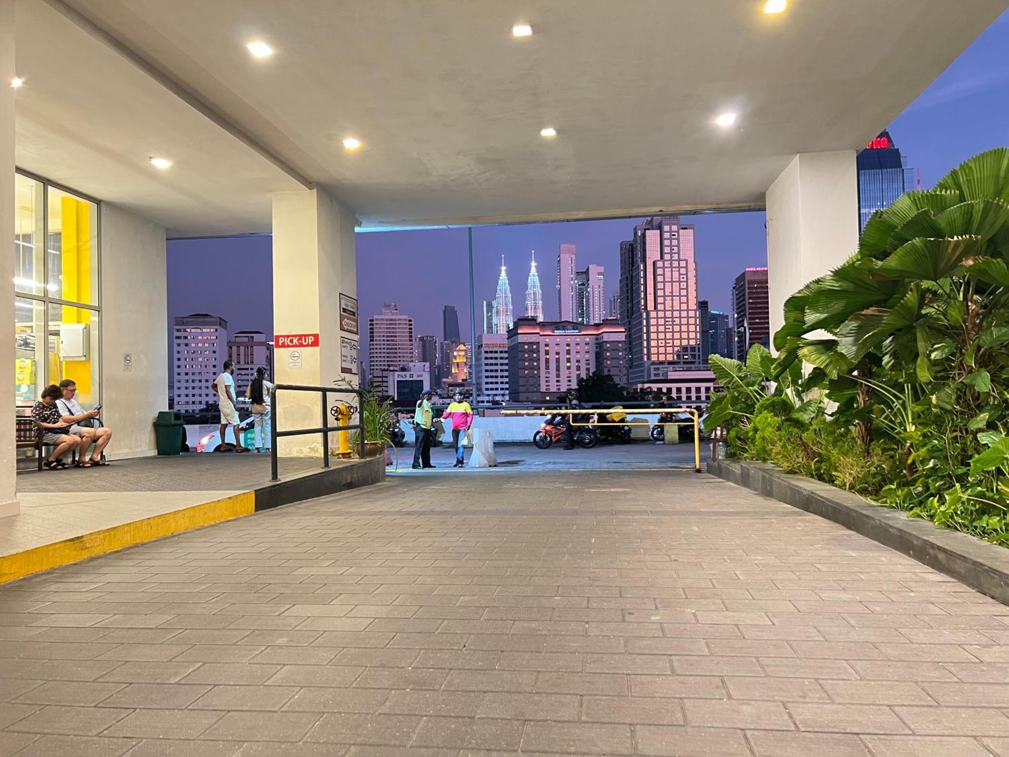 Regalia Suites&Residence studio Apartment by Enjoy your stay Kuala Lumpur Extérieur photo