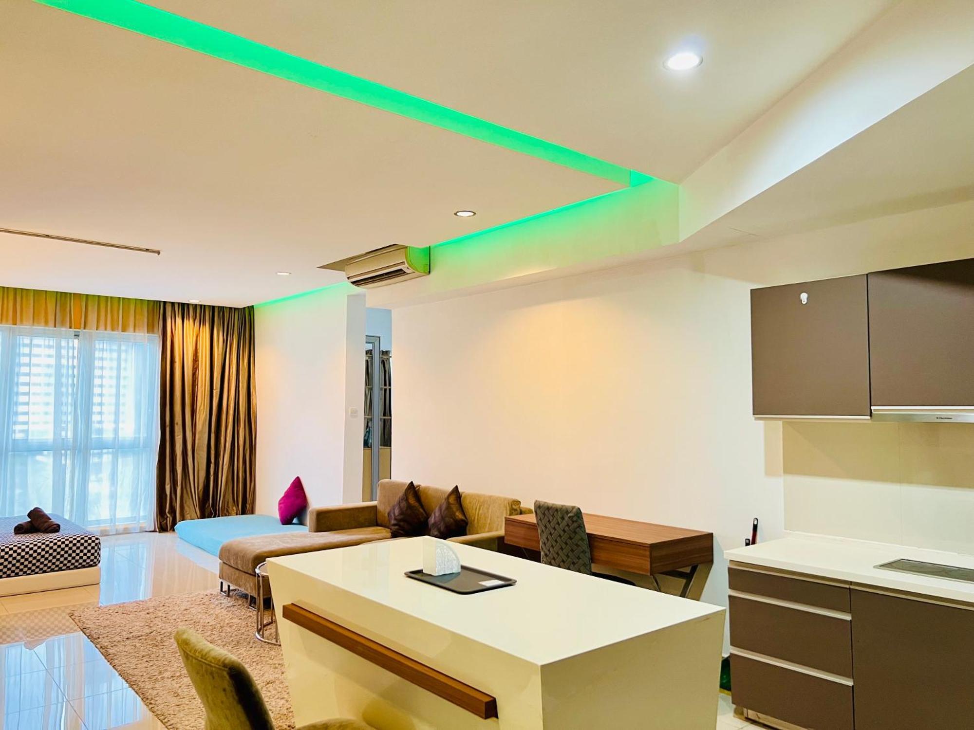 Regalia Suites&Residence studio Apartment by Enjoy your stay Kuala Lumpur Extérieur photo